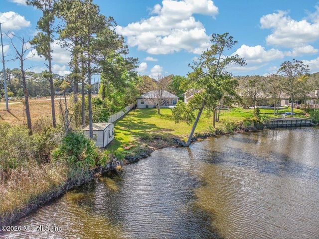 1612 CREEK POINT Boulevard, Jacksonville, FL 32218