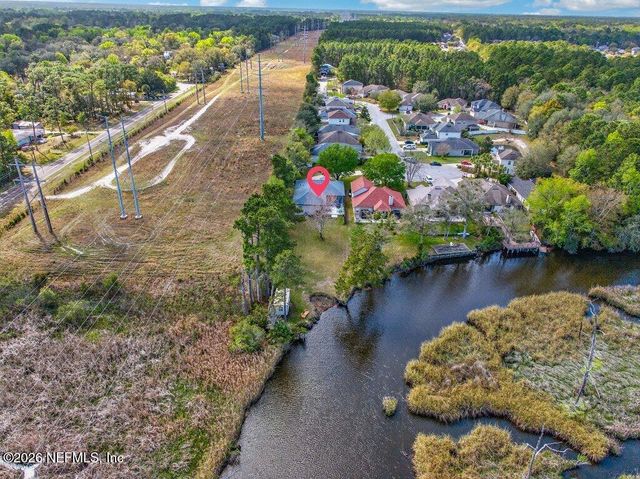 1612 CREEK POINT Boulevard, Jacksonville, FL 32218