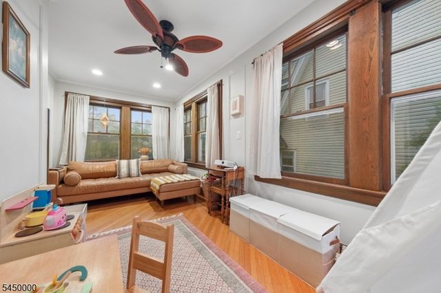 109 Tuscan Rd, Maplewood Twp., NJ 07040