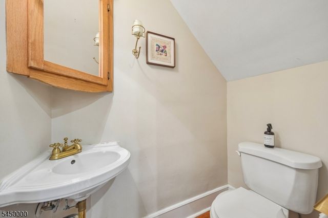 109 Tuscan Rd, Maplewood Twp., NJ 07040
