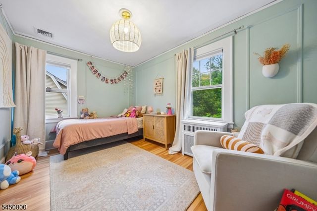 109 Tuscan Rd, Maplewood Twp., NJ 07040