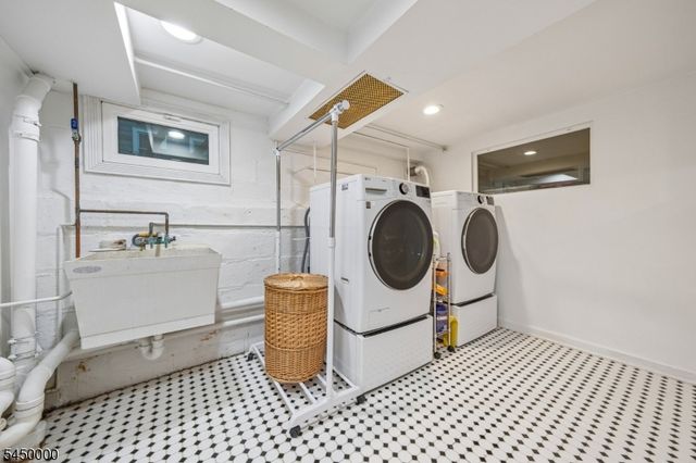 109 Tuscan Rd, Maplewood Twp., NJ 07040