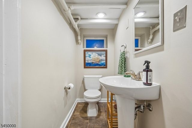 109 Tuscan Rd, Maplewood Twp., NJ 07040