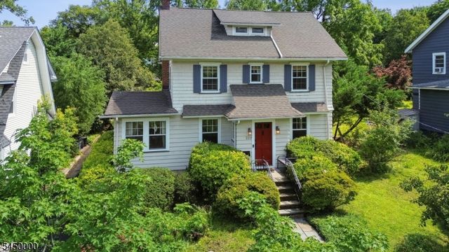 109 Tuscan Rd, Maplewood Twp., NJ 07040