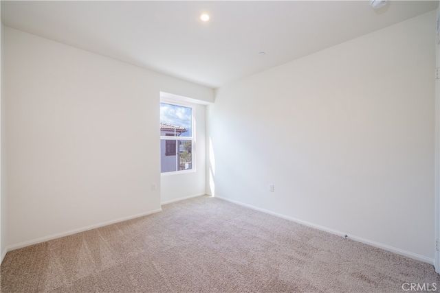 16135 Lumia Way, Fontana, CA 92336