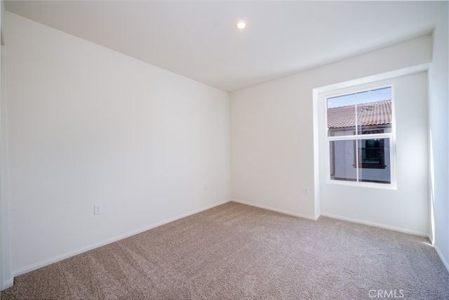 16135 Lumia Way, Fontana, CA 92336