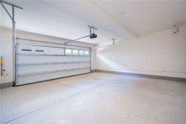 16135 Lumia Way, Fontana, CA 92336