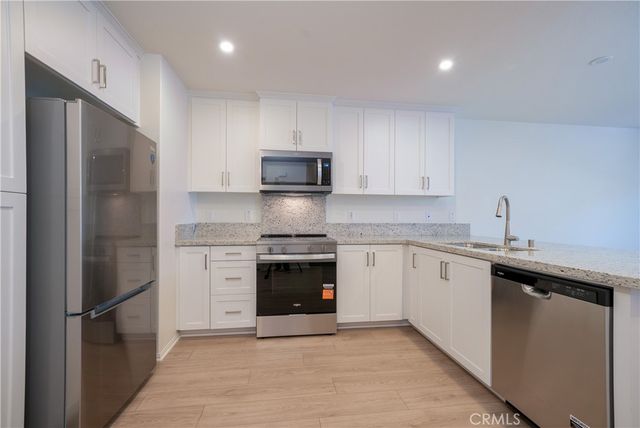 16135 Lumia Way, Fontana, CA 92336