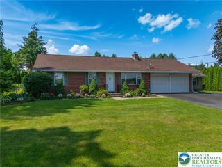 1420 Church Lane, Forks Twp, PA 18040