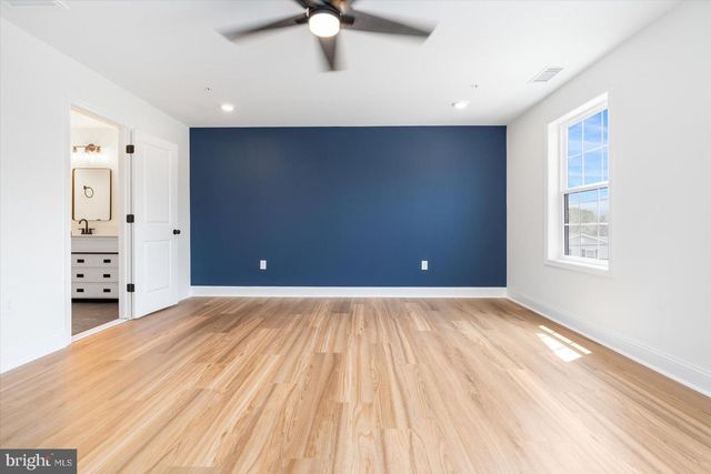 13101 CHOPTANK AVE, Middle River, MD 21220
