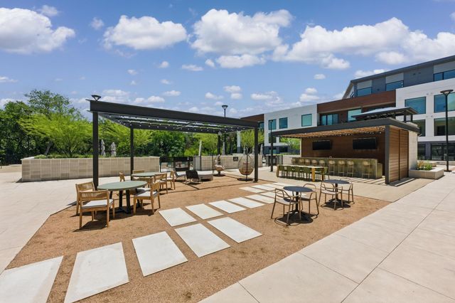 2209 S 1st ST 328, Austin, TX 78704