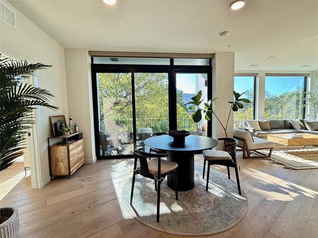 2209 S 1st ST 328, Austin, TX 78704