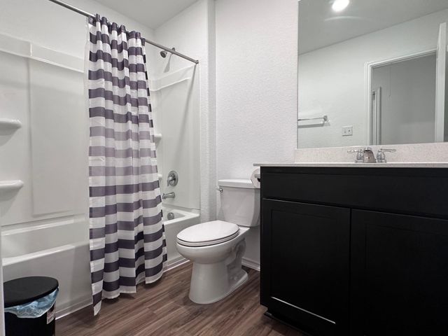 1140 Cattail LN, Bastrop, TX 78602