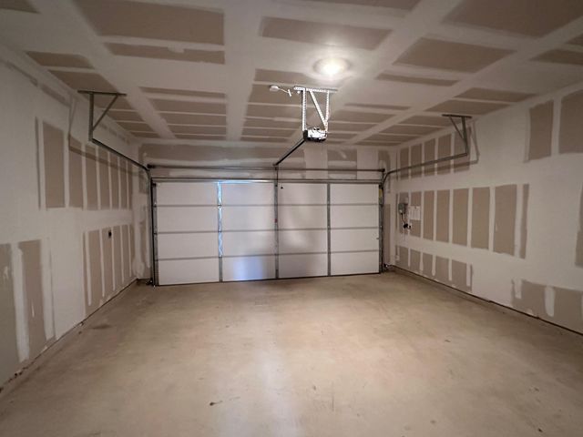 1140 Cattail LN, Bastrop, TX 78602