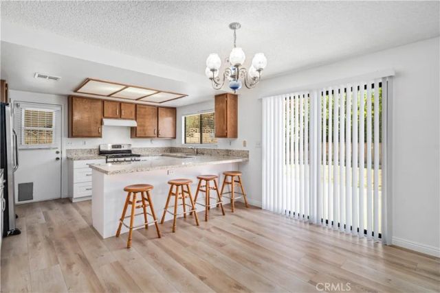 2808 College Park, Lancaster, CA 93536