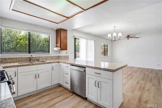 2808 College Park, Lancaster, CA 93536