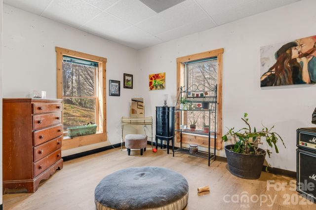 319 Glenn Bridge Road, Arden, NC 28704