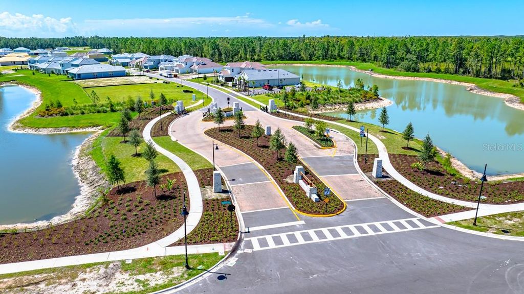 Image 16 of property listing at 35889 EMBERVIEW DRIVE, Zephyrhills, FL 33541