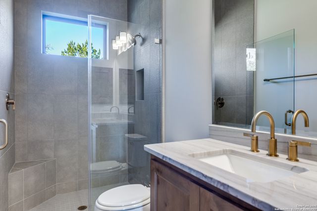 193 Ranch Heights, Boerne, TX 78015