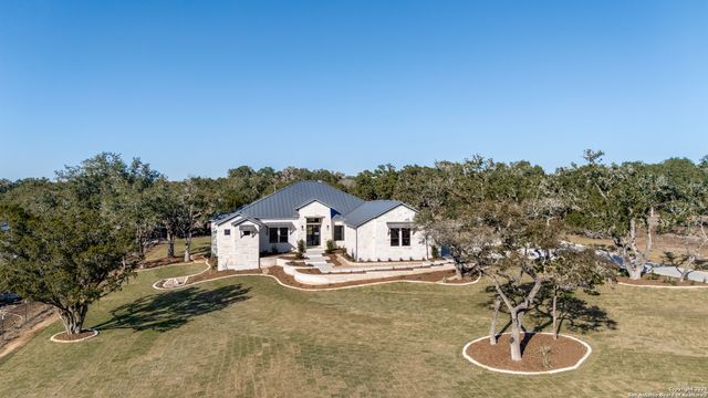 193 Ranch Heights, Boerne, TX 78015