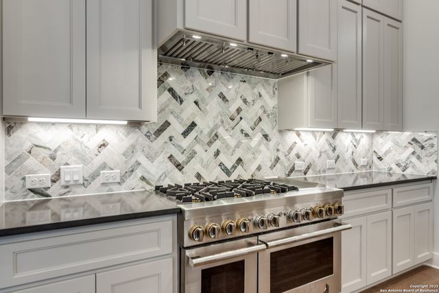 193 Ranch Heights, Boerne, TX 78015