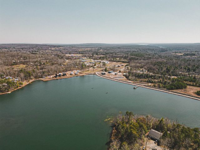 25 Heron Circle, Tracy City, TN 37387