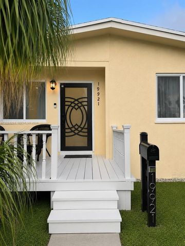 19921 Dothan Rd, Cutler Bay, FL 33157