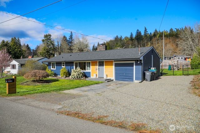 6516 Lake Drive, Bremerton, WA 98312