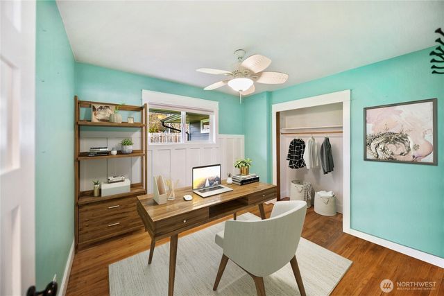 6516 Lake Drive, Bremerton, WA 98312