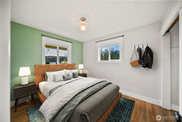 6516 Lake Drive, Bremerton, WA 98312