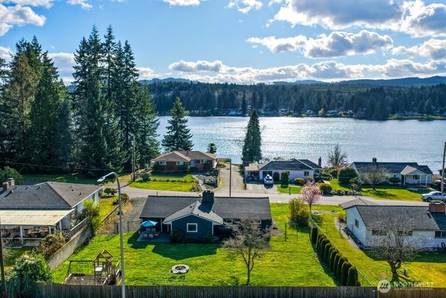 6516 Lake Drive, Bremerton, WA 98312
