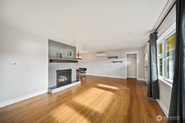 6516 Lake Drive, Bremerton, WA 98312