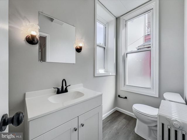 705 CHESTNUT ST, Columbia, PA 17512