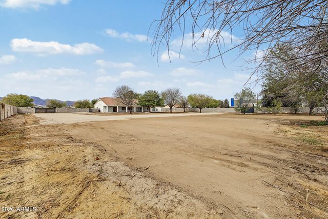 8921 N 172nd Drive, Waddell, AZ 85355