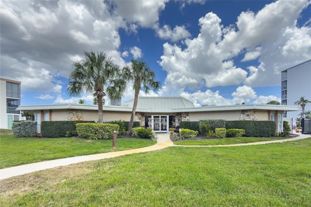 4480 IRONWOOD CIRCLE 309A, Bradenton, FL 34209
