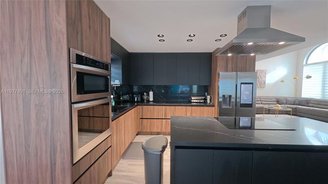 18197 SW 4th Ct, Pembroke Pines, FL 33029