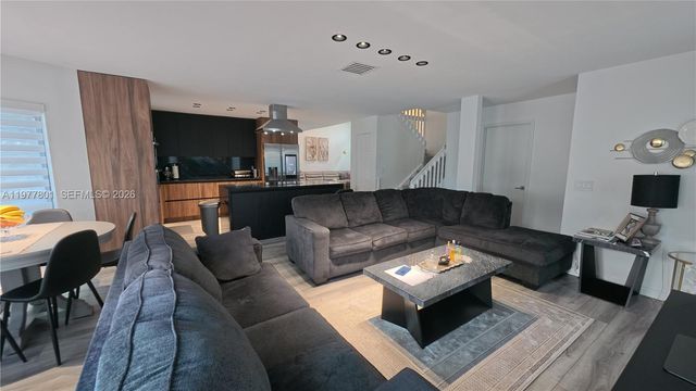 18197 SW 4th Ct, Pembroke Pines, FL 33029