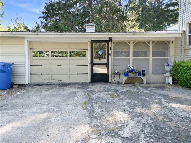 6789 Maple Avenue, Sodus, NY 14551