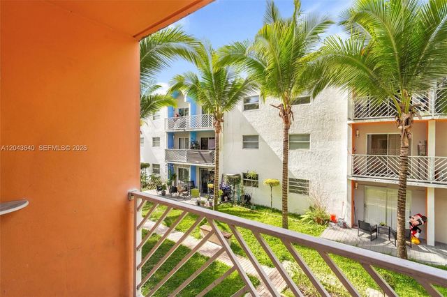 4335 S Tamiami Canal Drive 201, Miami, FL 33126