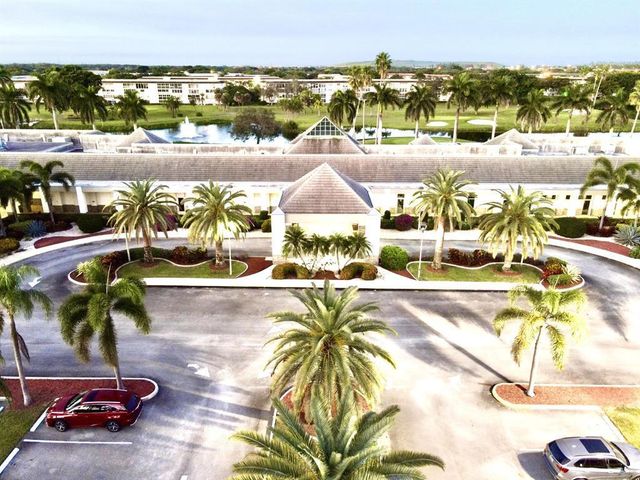 2901 Victoria Circle J1, Coconut Creek, FL 33066