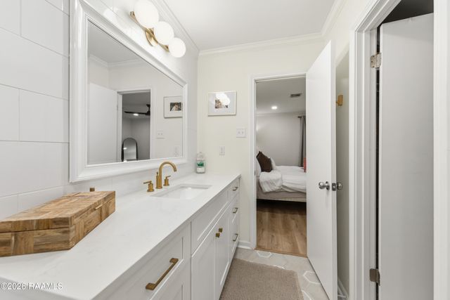 812 Alice Drive, Lafayette, LA 70503