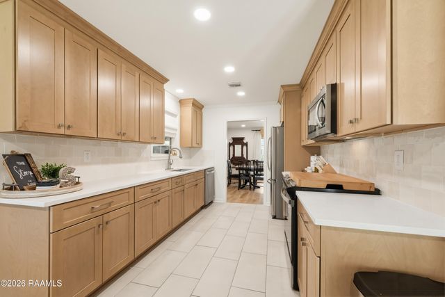 812 Alice Drive, Lafayette, LA 70503