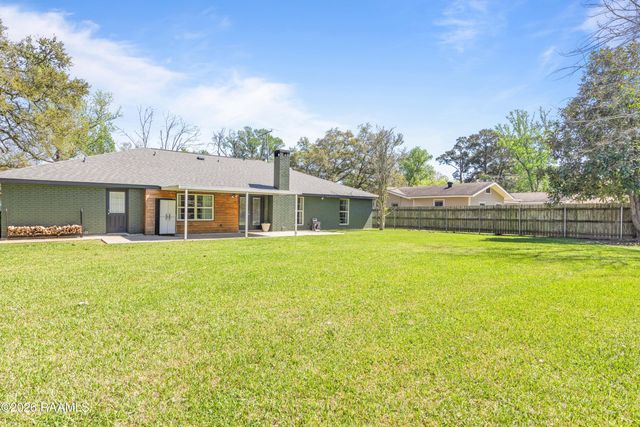 812 Alice Drive, Lafayette, LA 70503