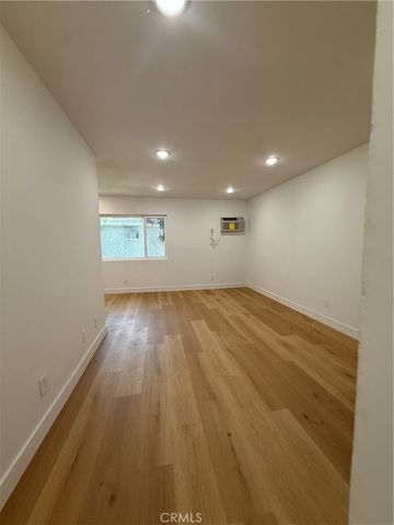 14805 Chase Street 224, Panorama City, CA 91402