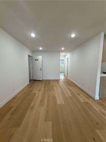 14805 Chase Street 224, Panorama City, CA 91402