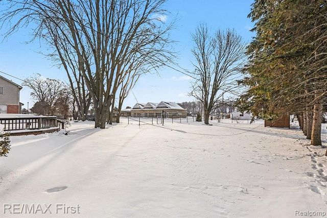 12160 19 Mile Road, Sterling Heights, MI 48313