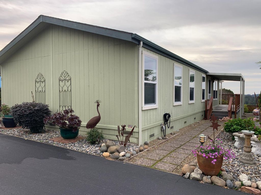 270 Hames Road 55, Watsonville, CA 95076