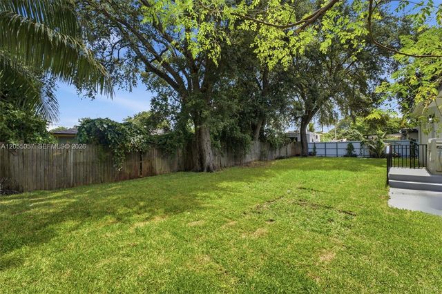 2315 NW 97th St, Miami, FL 33147
