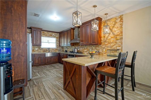 206 Ranchito Street, Weslaco, TX 78596