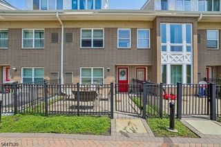 358 Rector 311, Perth Amboy City, NJ 08861
